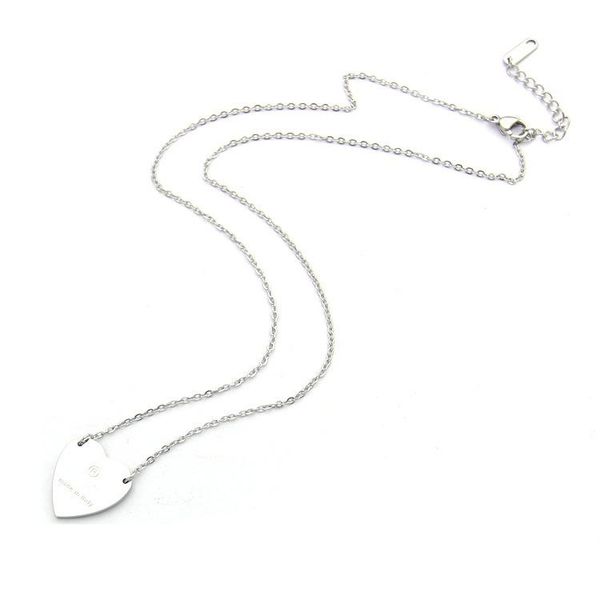 2022 women designer earrings necklace simple g letter titanium steel luxury brand 3 colors heart love pendant fashion jewelry, Silver
2022 women designer earrings necklace simple g letter titanium steel luxury brand 3 colors heart love pendant fashion jewelry, Silver