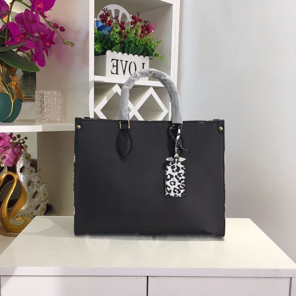 fashion luxurys designers bags women shopping handbags wild at heart mommy onthego medium tote monograms embossing shoulder bag
fashion luxurys designers bags women shopping handbags wild at heart mommy onthego medium tote monograms embossing shoulder bag
