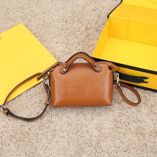 brown cowhide new style embroidered lettering bag luxury designer marat safin pattern lady handbag lady single classic cross bags
brown cowhide new style embroidered lettering bag luxury designer marat safin pattern lady handbag lady single classic cross bags