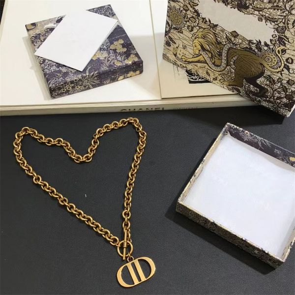 20% off 2022 new jewelry family light luxury high sense letter necklace net red niche personalized design clavicle chain, Black
20% off 2022 new jewelry family light luxury high sense letter necklace net red niche personalized design clavicle chain, Black