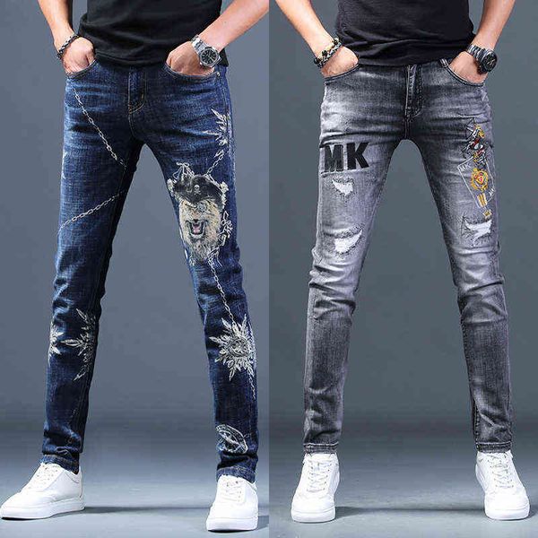 men's ripped embroidered jeans spring& summer slimming korea version casual thin denim long pants., Blue
men's ripped embroidered jeans spring& summer slimming korea version casual thin denim long pants., Blue