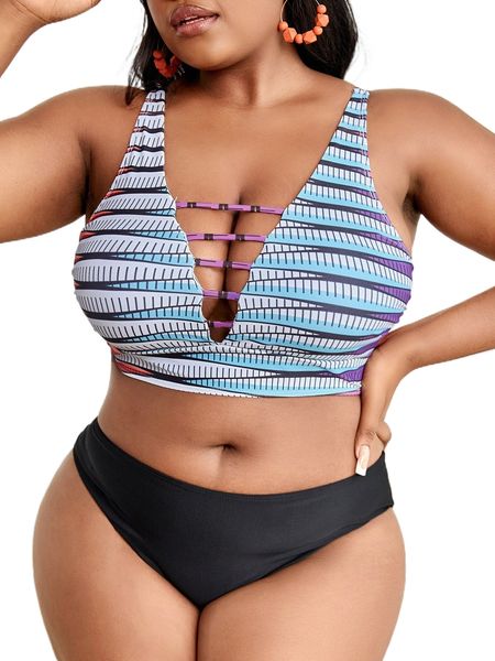 plus allover geo print cut out bikini 125g#, Black
plus allover geo print cut out bikini 125g#, Black