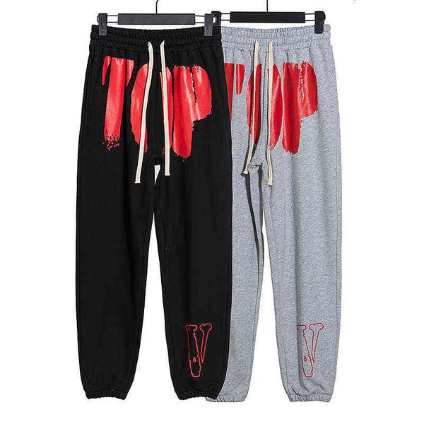 brand tide big v joint name red paint graffiti letter printing high street guard pants leggings, Black
brand tide big v joint name red paint graffiti letter printing high street guard pants leggings, Black