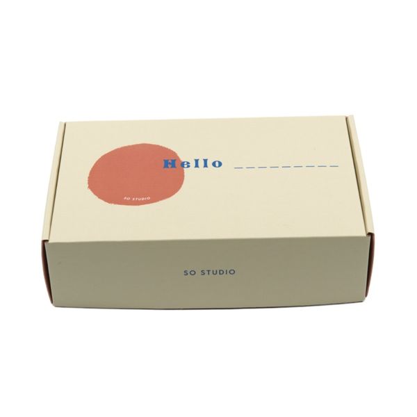 custom logo cardboard cosmetic boxes black paper corrugated mailing packaging boxes for clothing
custom logo cardboard cosmetic boxes black paper corrugated mailing packaging boxes for clothing