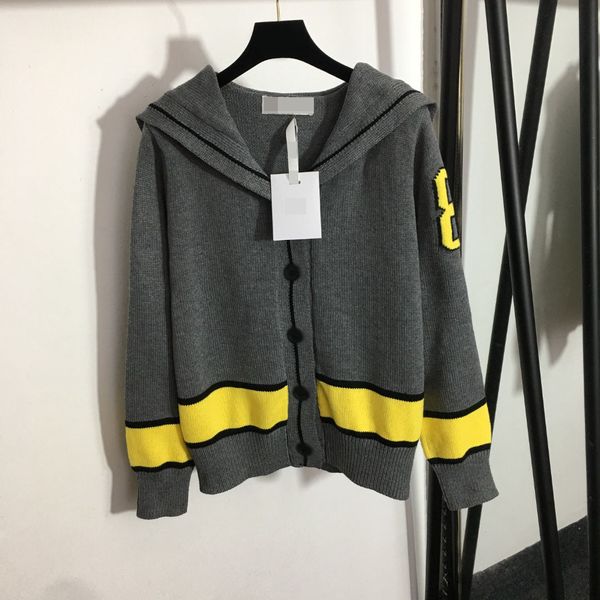 613 2022 milan runway spring summer brand same style long sleeve gray cardigan women's crew neck womens meiyi, White;black
613 2022 milan runway spring summer brand same style long sleeve gray cardigan women's crew neck womens meiyi, White;black