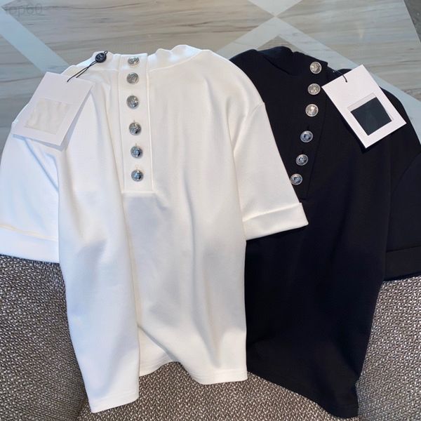women's t-shirt designer 2022 summer new style xiaoxiang fashionable back placket silver hardware buckle design half high collar pullov, White
women's t-shirt designer 2022 summer new style xiaoxiang fashionable back placket silver hardware buckle design half high collar pullov, White