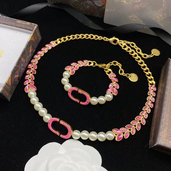 2022 sweet pink leaves crystal charm bracelets necklaces 18k gold copper luxury designer brand letters pendant necklace stud earrings weddin, Golden;silver
2022 sweet pink leaves crystal charm bracelets necklaces 18k gold copper luxury designer brand letters pendant necklace stud earrings weddin, Golden;silver
