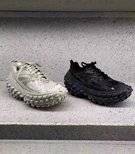 2022 new fashion men women designer casual shoes platform defender sneakers beige black tire shoes stars loves mens trainers sports 35-45 p7
2022 new fashion men women designer casual shoes platform defender sneakers beige black tire shoes stars loves mens trainers sports 35-45 p7