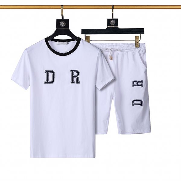 22ss summer women's tracksuits fashion casual mens short sleeve sportswear yoga set luxury designers men's tracksuit cotton two pi, Gray
22ss summer women's tracksuits fashion casual mens short sleeve sportswear yoga set luxury designers men's tracksuit cotton two pi, Gray