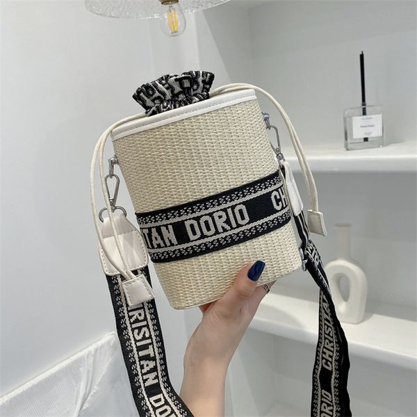 factory discount 66% off new straw korean fashion drawstring bucket bag net red foreign one shoulder messenger bag holiday style
factory discount 66% off new straw korean fashion drawstring bucket bag net red foreign one shoulder messenger bag holiday style