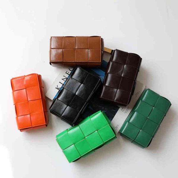 designers bags 2022 spring and summer show mini woven handbag letter envelope chest leather women's waist chain
designers bags 2022 spring and summer show mini woven handbag letter envelope chest leather women's waist chain