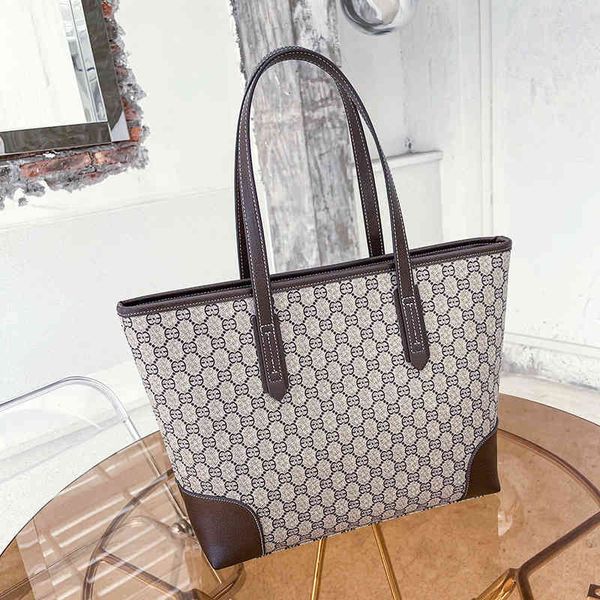 light luxury fashion commuter flower large capacity one shoulder bag texture versatile tote bag purse outlet
light luxury fashion commuter flower large capacity one shoulder bag texture versatile tote bag purse outlet