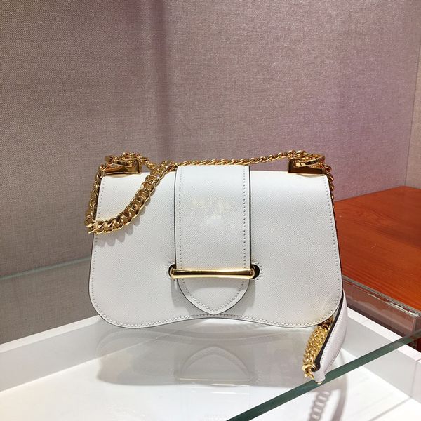 women fashion bag shoulderbag high-capacity genuine leather cell phone bag fine workmanship morden design
women fashion bag shoulderbag high-capacity genuine leather cell phone bag fine workmanship morden design