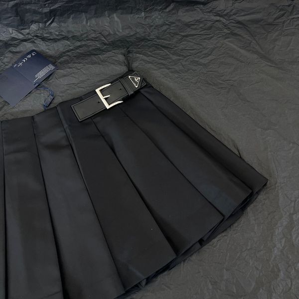 skirts designer correct versionpr nylon pleated short skirt patchwork leather, Black
skirts designer correct versionpr nylon pleated short skirt patchwork leather, Black
