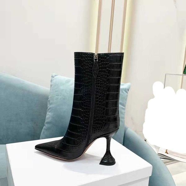 amina muaddi fashion season shoes amina italy muaddi ankle boots giorgia croc-embossed zip pedestal booties black wck
amina muaddi fashion season shoes amina italy muaddi ankle boots giorgia croc-embossed zip pedestal booties black wck