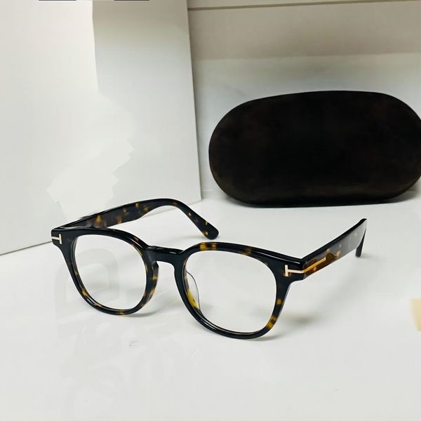 optical glasses are neutral summer 5400 style retro plate square full frame glasses random frame, White;black
optical glasses are neutral summer 5400 style retro plate square full frame glasses random frame, White;black