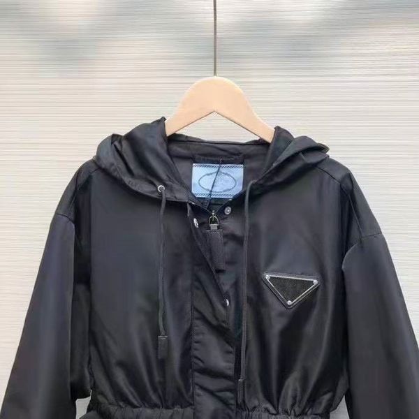 prad prad womens designer jacket hooded outerwear fashion solid color metal triangle windbreaker jackets casual ladies jacket coat clothing, Black;brown
prad prad womens designer jacket hooded outerwear fashion solid color metal triangle windbreaker jackets casual ladies jacket coat clothing, Black;brown