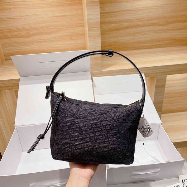 bag 2022 designer bag loevve evening bags commuter saddle handbag embroidery canvas female handbags underarm bags bnxs
bag 2022 designer bag loevve evening bags commuter saddle handbag embroidery canvas female handbags underarm bags bnxs