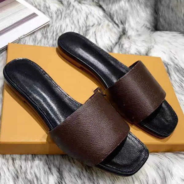 woman slipper designer slipper quality casual slipper calfskin fashion super star sandy flip flops size 35-44 with box, Black
woman slipper designer slipper quality casual slipper calfskin fashion super star sandy flip flops size 35-44 with box, Black
