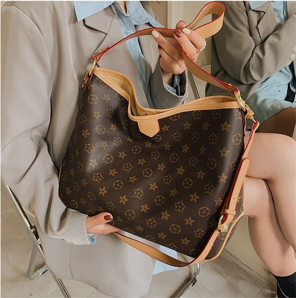 2022 women designers bags crossbody handbag womens purses shoulder shopping totes bag
2022 women designers bags crossbody handbag womens purses shoulder shopping totes bag