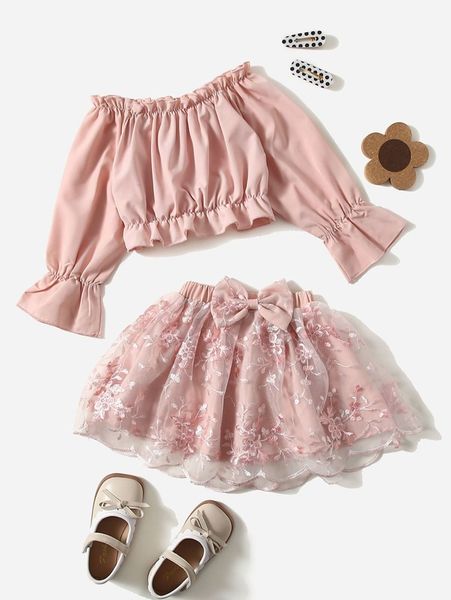 little girl's ruffle sleeve and embroidered mesh front bow skirt she, White
little girl's ruffle sleeve and embroidered mesh front bow skirt she, White