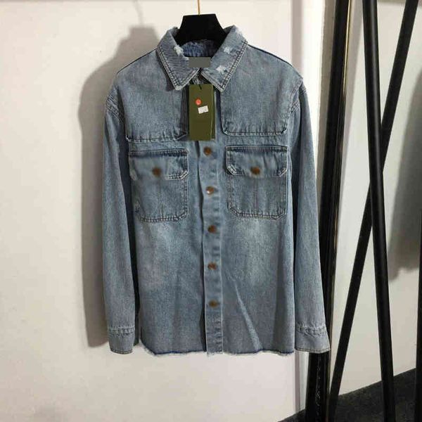 2022 early spring back lettered printed vintage denim shirt jacket fashion luxury coat, Black;brown
2022 early spring back lettered printed vintage denim shirt jacket fashion luxury coat, Black;brown