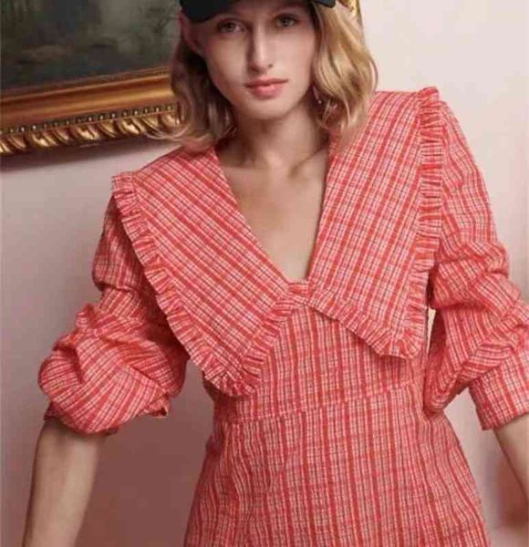 casual dresses nordic ga autumn and winter red plaid ruffle peter fan v-neck dress women, Black;gray
casual dresses nordic ga autumn and winter red plaid ruffle peter fan v-neck dress women, Black;gray