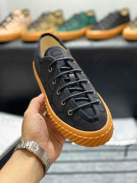 luxury mens skateboard shoes monograms canvas flats running trainers black brown green designers fashion rubber sole lace-up sports sneakers
luxury mens skateboard shoes monograms canvas flats running trainers black brown green designers fashion rubber sole lace-up sports sneakers