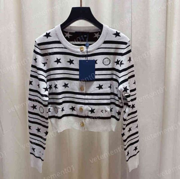 fashion womens sweaters striped panel long sleeve design high stretch button cardigan sweater luxury brand designer sweaters women clothes, White;black
fashion womens sweaters striped panel long sleeve design high stretch button cardigan sweater luxury brand designer sweaters women clothes, White;black