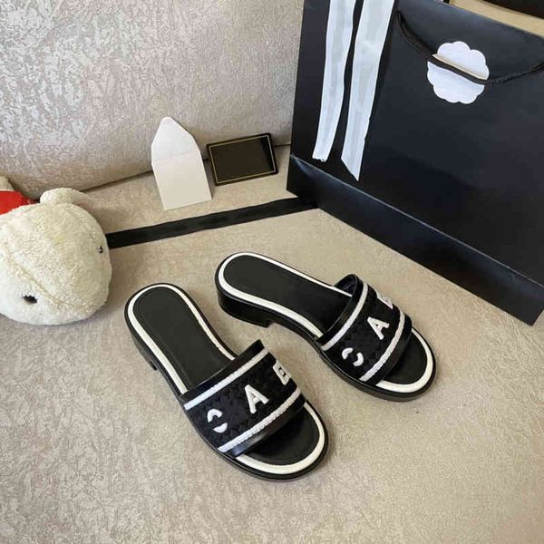 sandals style small fragrance letter one character sandal middle heel chain knitted open toe for external, Black
sandals style small fragrance letter one character sandal middle heel chain knitted open toe for external, Black