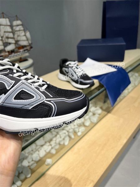 2022 platform designer shoes mens womens luxury sneakers chaussures casual sneaker wholesale new version christmas gift size 35-46 rx211002, Black
2022 platform designer shoes mens womens luxury sneakers chaussures casual sneaker wholesale new version christmas gift size 35-46 rx211002, Black