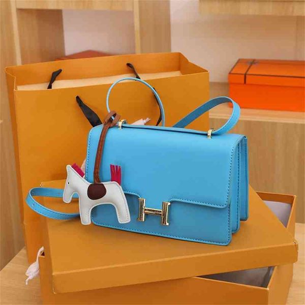 bags texture bag women's 2022 new solid color sling one shoulder style pony pendant messenger bag purse
bags texture bag women's 2022 new solid color sling one shoulder style pony pendant messenger bag purse
