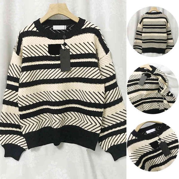 women's sweaters wool stripe knitted round neck sweater autumn winter loose lazy style, White;black
women's sweaters wool stripe knitted round neck sweater autumn winter loose lazy style, White;black