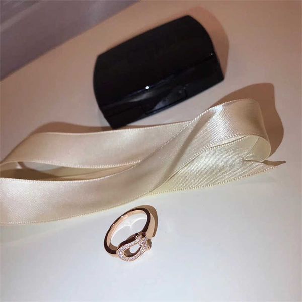 selling designers horseshoe buckle rings ladies luxury adjustable ring fashion jewelry suitable for wedding party attendance, Silver
selling designers horseshoe buckle rings ladies luxury adjustable ring fashion jewelry suitable for wedding party attendance, Silver