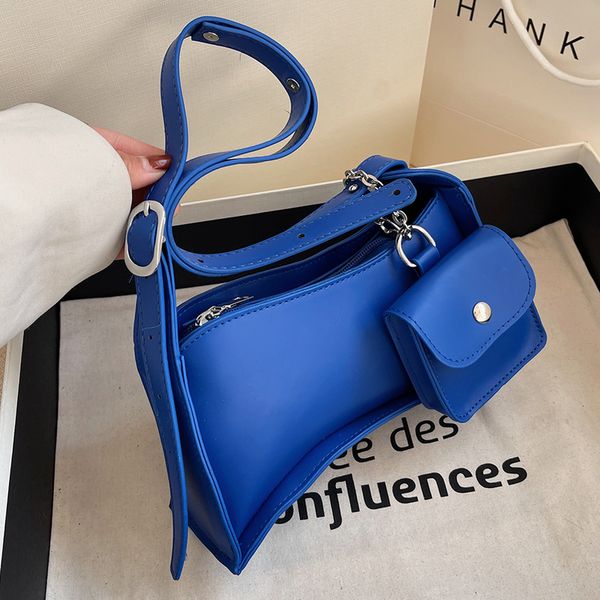 purses and handbags luxury designer pu leather shoulder bags for women summer trend lady armpit bag with mini lipstick sac
purses and handbags luxury designer pu leather shoulder bags for women summer trend lady armpit bag with mini lipstick sac
