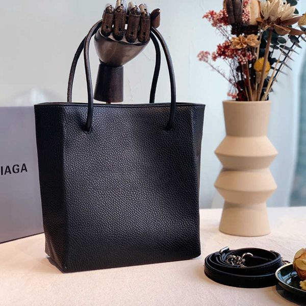 9a new arrival designer luxury large camera phone bag shoulder sling crossbody tote bags handbags genuine leather purse wallets
9a new arrival designer luxury large camera phone bag shoulder sling crossbody tote bags handbags genuine leather purse wallets