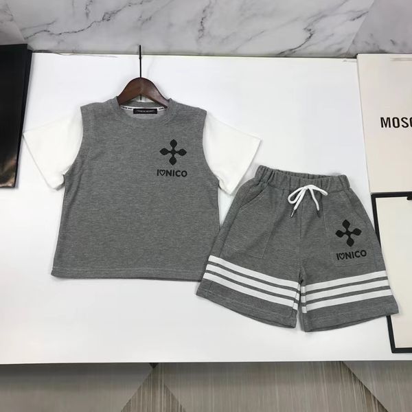 kid boy clothing sets gray color waist+short set 90-150cm fashion designer boutique clothes cotton materials wholesale 2022, White
kid boy clothing sets gray color waist+short set 90-150cm fashion designer boutique clothes cotton materials wholesale 2022, White