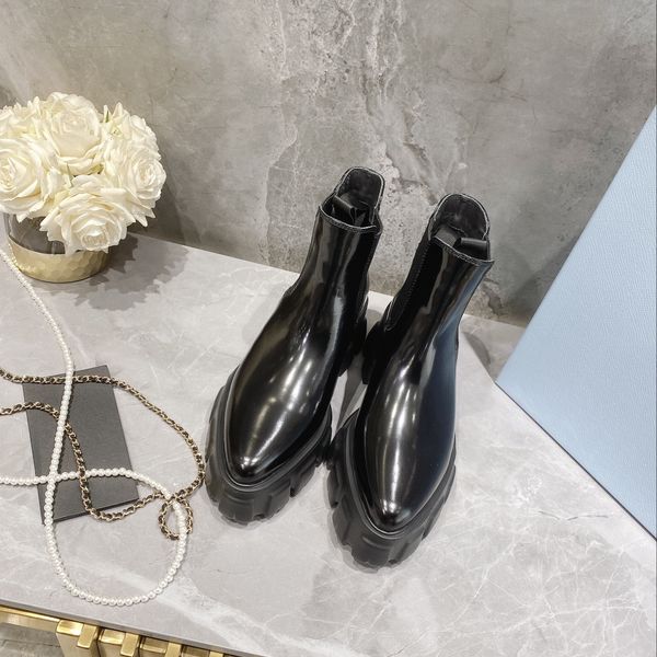 2021 autumn winter style boots pointed toes platform martin women's mid british style chelsea boots fashion genuine leather comfortable, Black
2021 autumn winter style boots pointed toes platform martin women's mid british style chelsea boots fashion genuine leather comfortable, Black