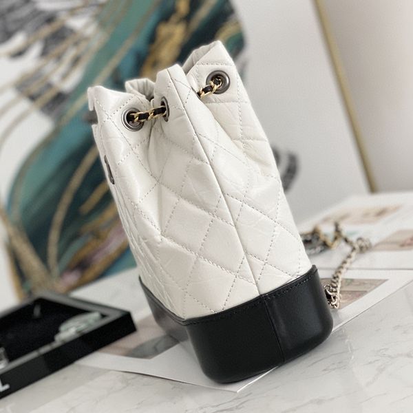 7a r bags gabrielle backpack wandering schoolbag chain bag handbag 23cm 94485 shoulder bags square lattice women's genuine leather bag
7a r bags gabrielle backpack wandering schoolbag chain bag handbag 23cm 94485 shoulder bags square lattice women's genuine leather bag