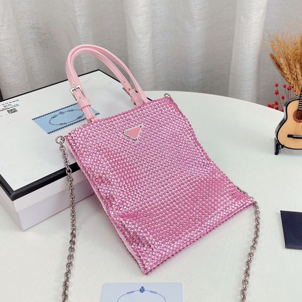 wholesale brand classic rhinestone handbag bags nylon full diamond crossbody bags fashion women shiny coin purse totes luxury designer'
wholesale brand classic rhinestone handbag bags nylon full diamond crossbody bags fashion women shiny coin purse totes luxury designer'