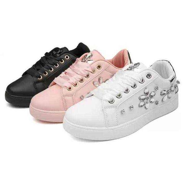 new korean style super fiber outdoor casual sports shoes in autum triple luxury designer sneakers with original box
new korean style super fiber outdoor casual sports shoes in autum triple luxury designer sneakers with original box