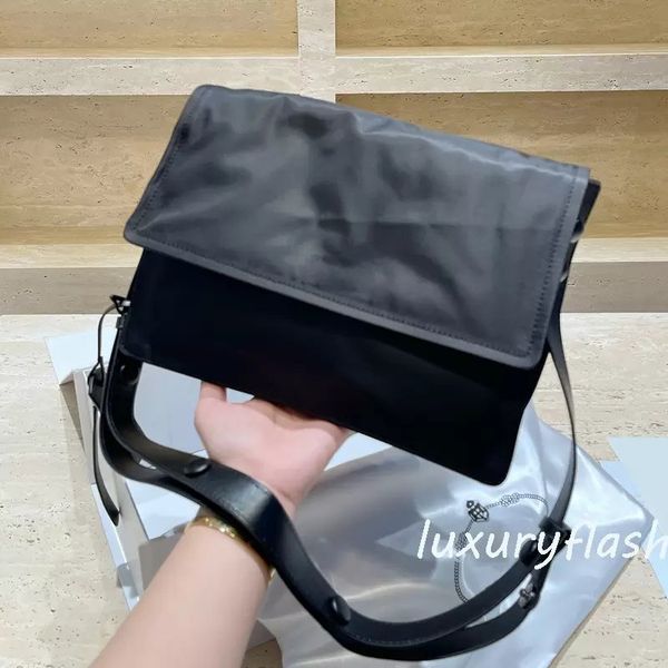 bags leverl quality luxurys designers men 2021 new crossbody women fashion cross body black nylon messenger bag sale wholesale
bags leverl quality luxurys designers men 2021 new crossbody women fashion cross body black nylon messenger bag sale wholesale