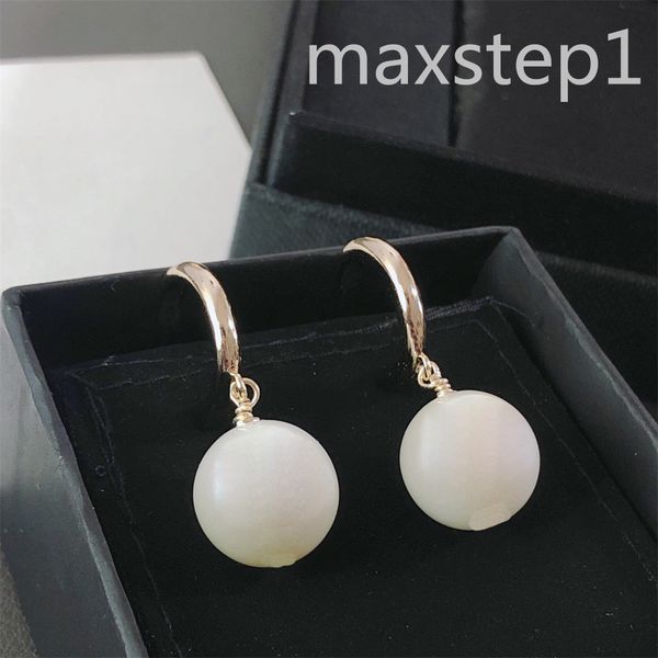 luxury earrings women charm exquisite fashion jewelry ladies pearl designer earring ring temperament earings maxstep1, Golden
luxury earrings women charm exquisite fashion jewelry ladies pearl designer earring ring temperament earings maxstep1, Golden