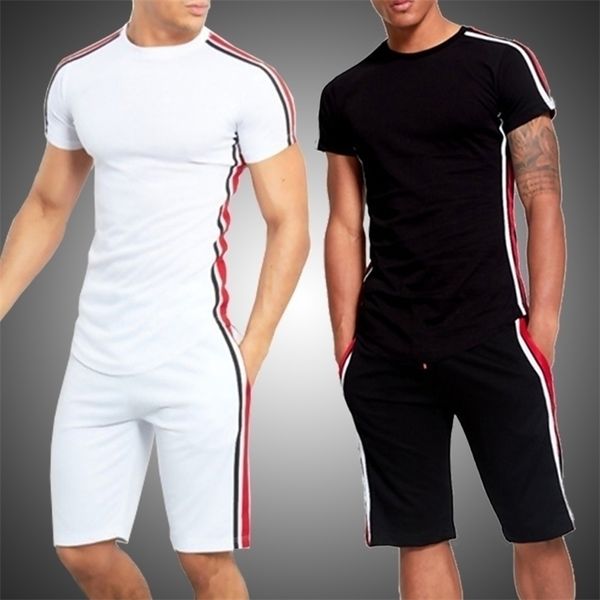 summer set men 2 pieces short sets jogger tracksuit suit summer male striped shorts t shirt sportswear suit men clothing 201128, Gray
summer set men 2 pieces short sets jogger tracksuit suit summer male striped shorts t shirt sportswear suit men clothing 201128, Gray