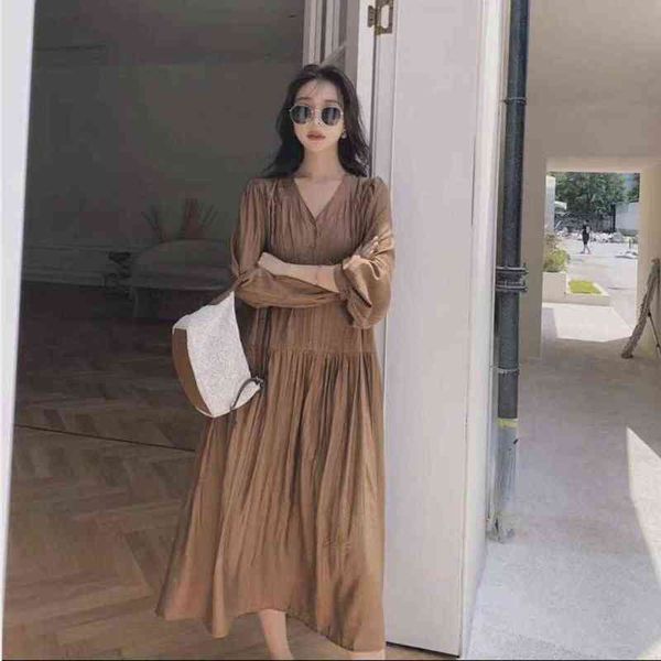 maternity autumn fashion temperament loose dress long lantern sleeve vneck pregnant woman empired dress korean style clothing j220628, White
maternity autumn fashion temperament loose dress long lantern sleeve vneck pregnant woman empired dress korean style clothing j220628, White
