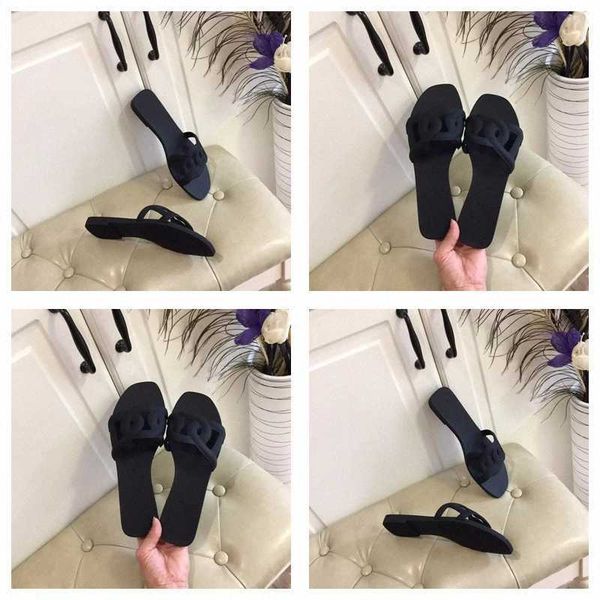 2022 slippers designer luxury oran slippers sandal women chain slides summer rubber big head slides fashion beach shoes flat top, Black
2022 slippers designer luxury oran slippers sandal women chain slides summer rubber big head slides fashion beach shoes flat top, Black