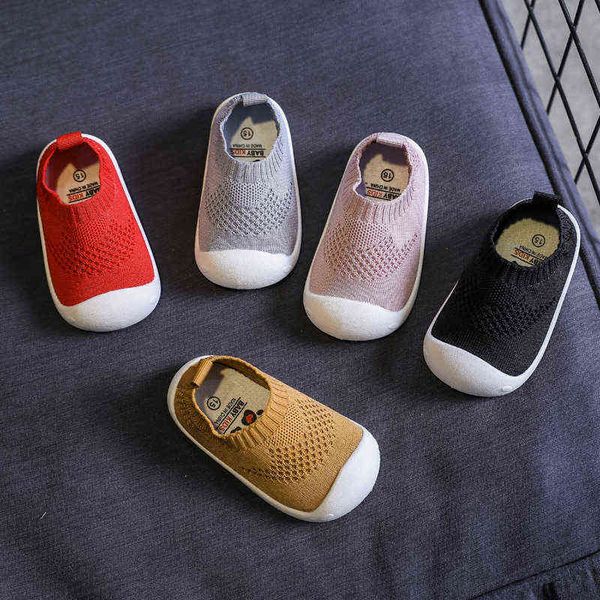 spring and autumn new baby walking shoes soft soled shoes men's and women's cloth shoes knitted baby indoor, Black;red
spring and autumn new baby walking shoes soft soled shoes men's and women's cloth shoes knitted baby indoor, Black;red