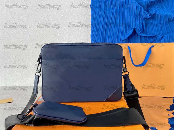 duo messenger hybrid mens cross-body shoulder bag embossed monograms shadow leather handbag with coin purs m46104
duo messenger hybrid mens cross-body shoulder bag embossed monograms shadow leather handbag with coin purs m46104