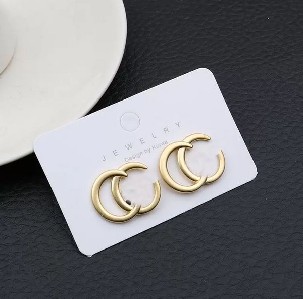 22ss 19color 18k gold plated copper women letters stud long earrings luxury desingers charm geometric 925 silver rhinestone crystal pearl je, Golden;silver
22ss 19color 18k gold plated copper women letters stud long earrings luxury desingers charm geometric 925 silver rhinestone crystal pearl je, Golden;silver