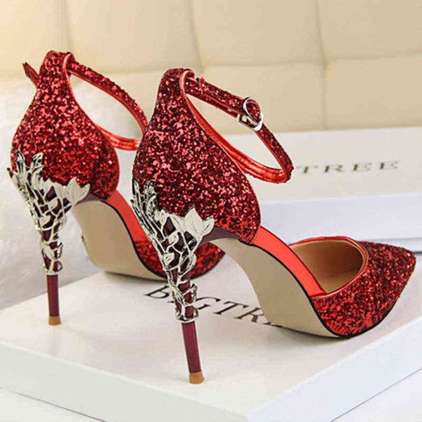 dress shoes fashionable and hollow out nightclub thin metal heel high glitter high heeled sandals woman wedding 220503, Black
dress shoes fashionable and hollow out nightclub thin metal heel high glitter high heeled sandals woman wedding 220503, Black